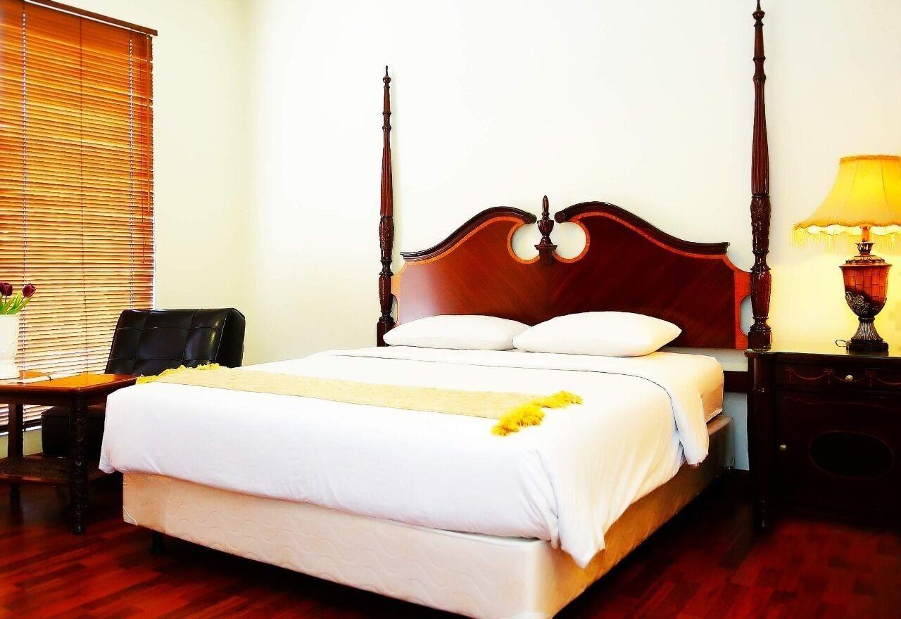 Arimbi Pejaten Suites Jakarta Exteriör bild
