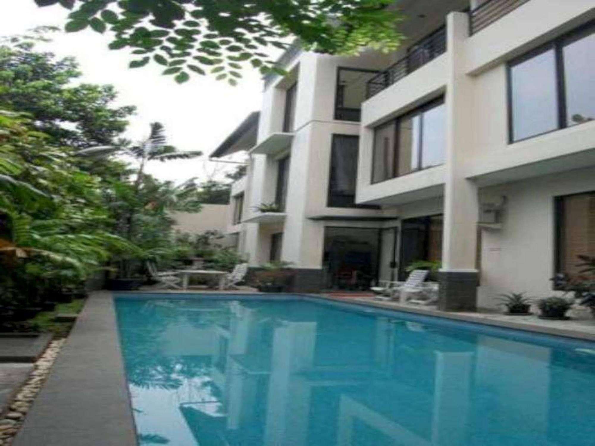 Arimbi Pejaten Suites Jakarta Exteriör bild
