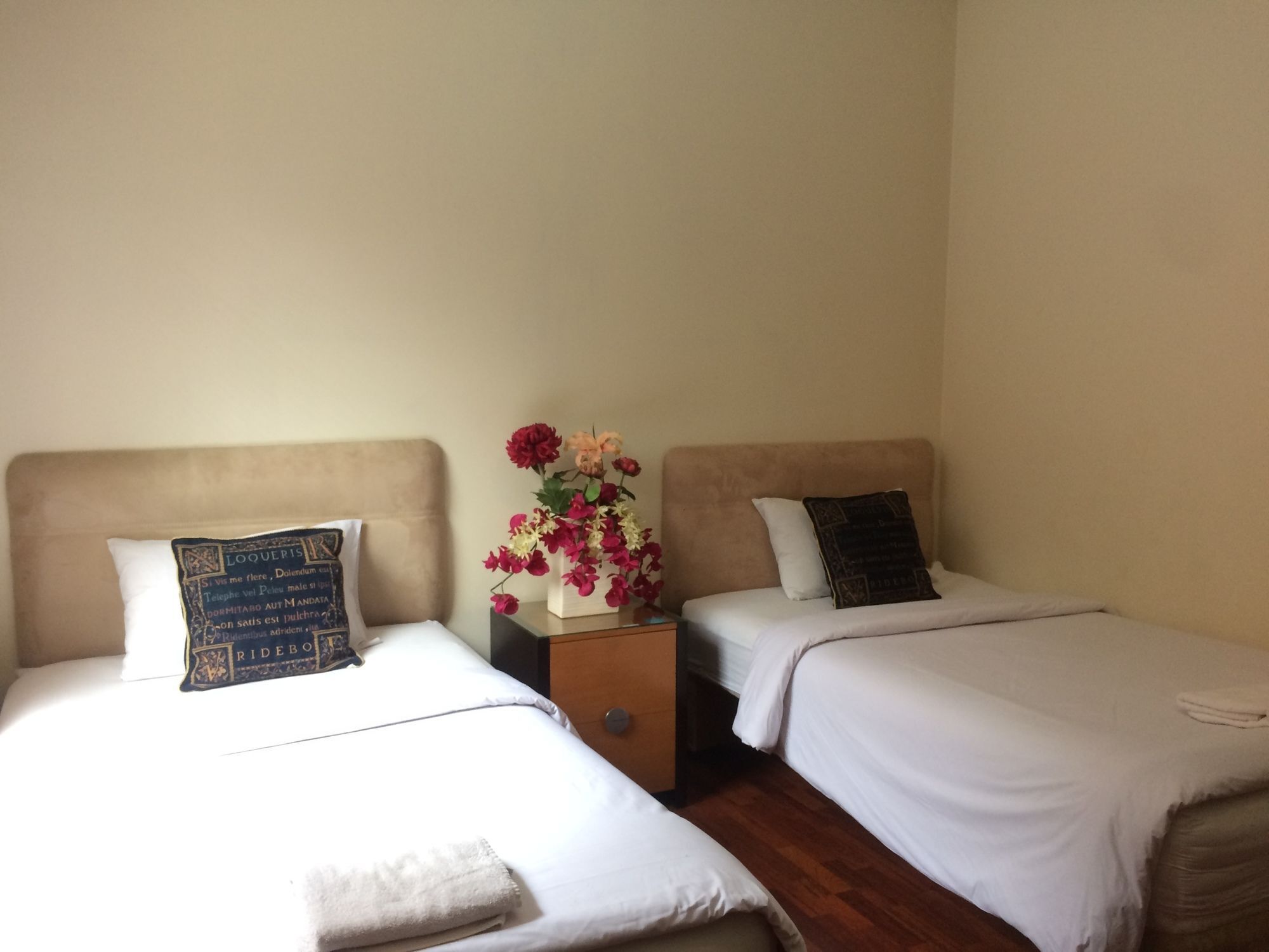 Arimbi Pejaten Suites Jakarta Exteriör bild